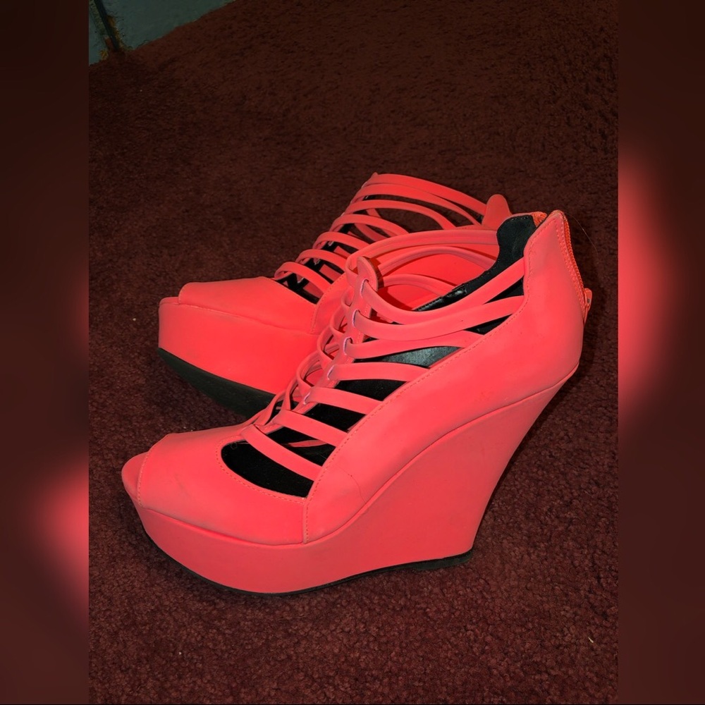 Pink Wedges